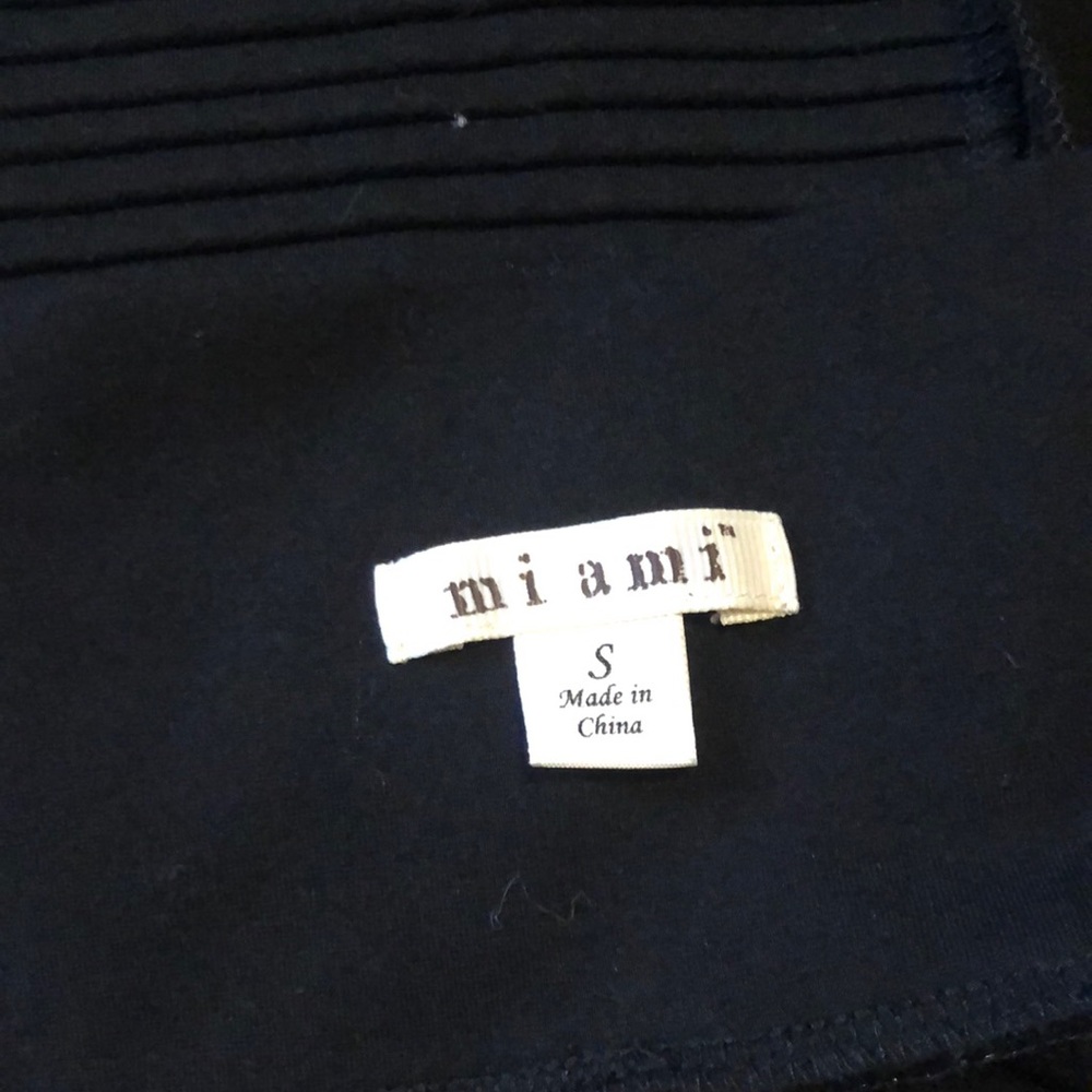 Black leggings for women